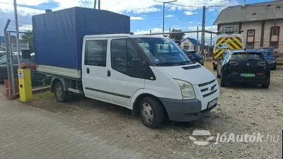 autó főképe