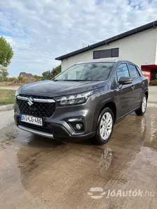 autó főképe