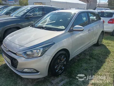 autó főképe