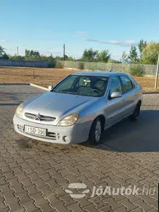 autó főképe