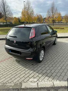 autó főképe