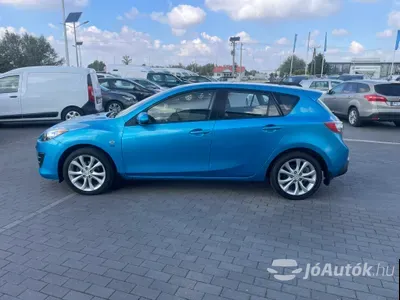 autó főképe
