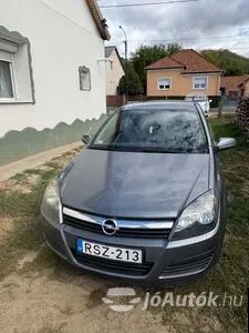 autó főképe