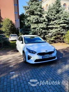 autó főképe