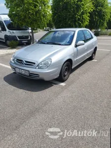 autó főképe