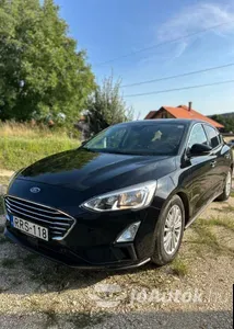 autó főképe