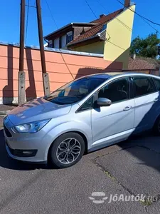 autó főképe