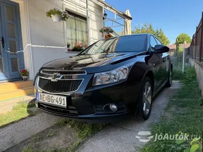 autó főképe