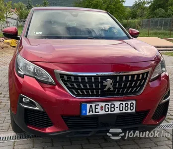 autó főképe