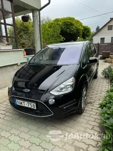 autó főképe