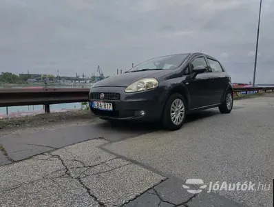 autó főképe