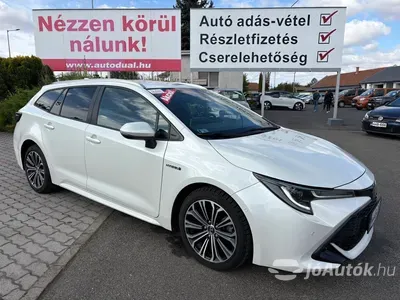 autó főképe