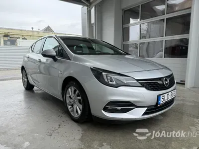autó főképe