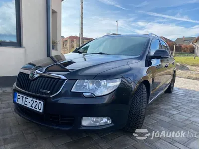 autó főképe