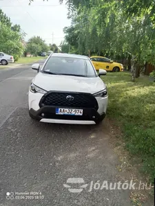 autó főképe