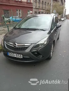 autó főképe