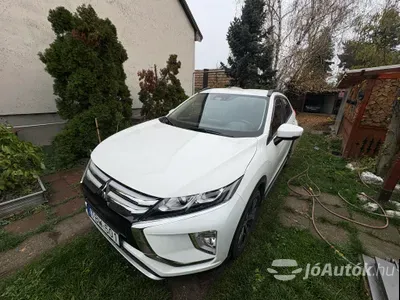 autó főképe