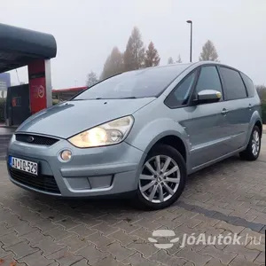 autó főképe