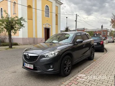 autó főképe