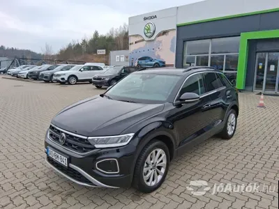 autó főképe