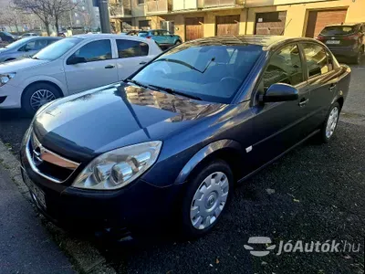 autó főképe