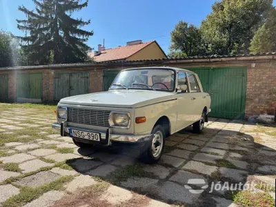 autó főképe