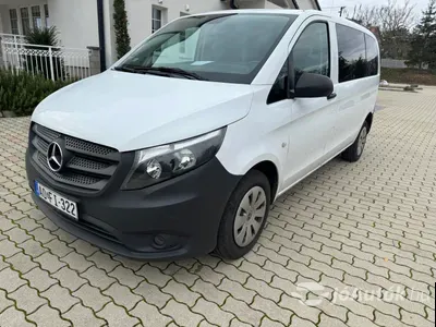 autó főképe