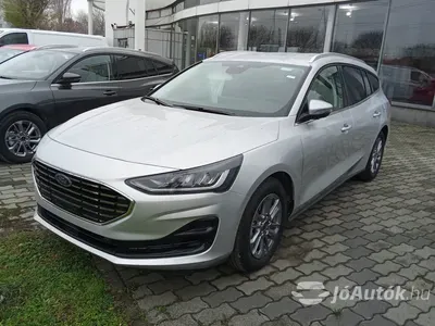 autó főképe