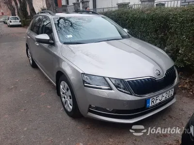 autó főképe