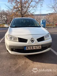 autó főképe