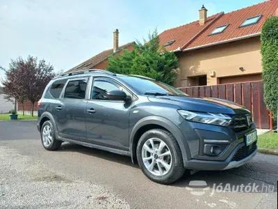 autó főképe