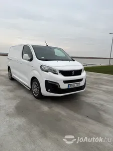 autó főképe