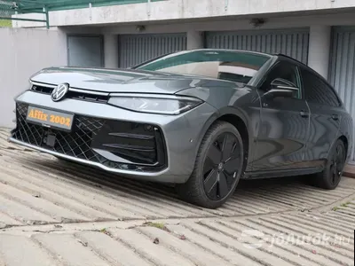 autó főképe