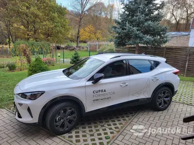 autó főképe