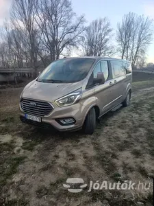 autó főképe