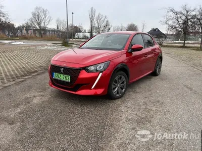 autó főképe