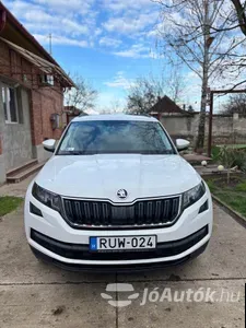autó főképe