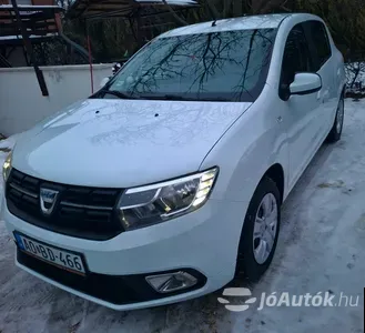 autó főképe