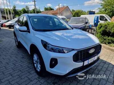 autó főképe