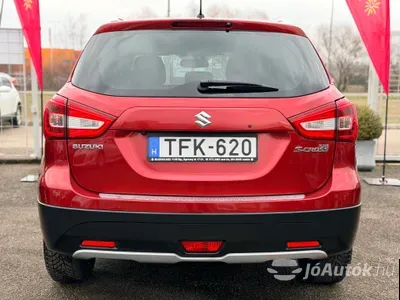 autó főképe