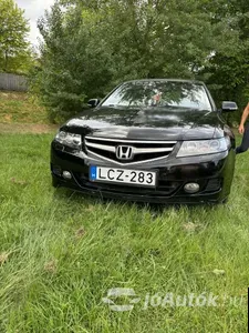autó főképe