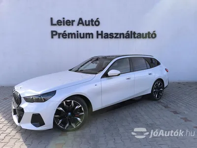 autó főképe