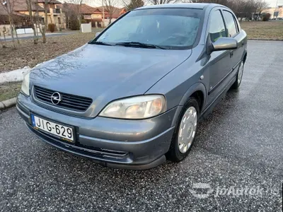 autó főképe