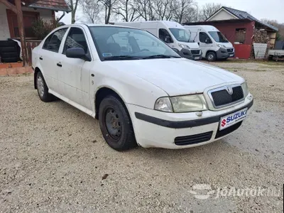 autó főképe