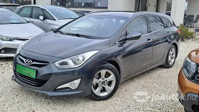 autó főképe