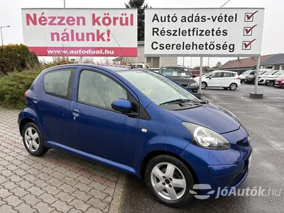 autó főképe