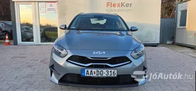autó főképe