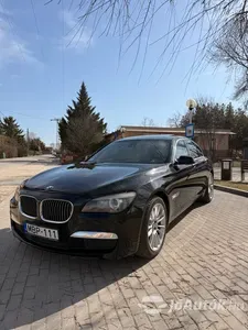 autó főképe