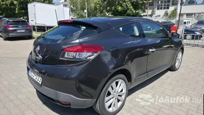 autó főképe