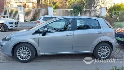 autó főképe